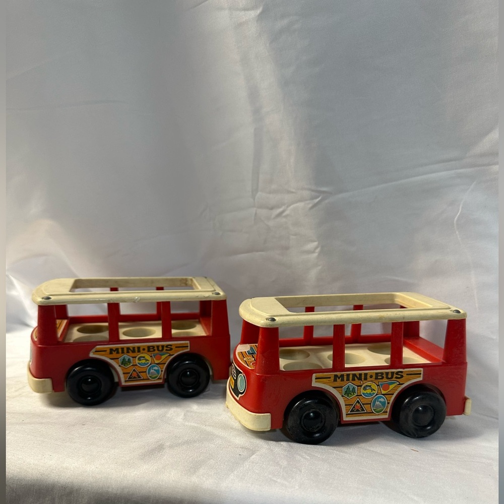 Vintage Fisher Price Little People Mini Bus